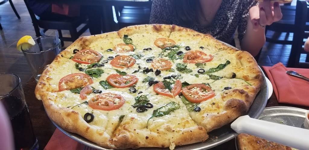 Russo’s New York Pizzeria | meal takeaway | 1310Cypress, Creek Road Ste.#120, Cedar Park, TX 78613, USA | 5125994043 OR +1 512-599-4043