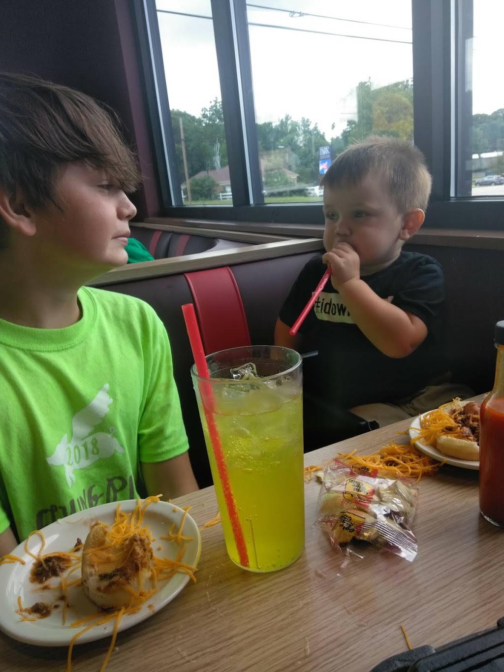 Gold Star Chili | restaurant | 1190 Ohio Pike, Amelia, OH 45102, USA | 5134497441 OR +1 513-449-7441