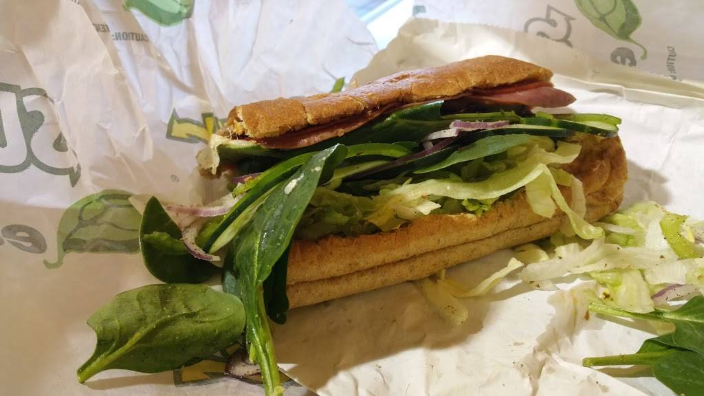 Subway Restaurants | restaurant | 14500 Trinity Blvd Ste 16, Fort Worth, TX 76155, USA | 8175719992 OR +1 817-571-9992