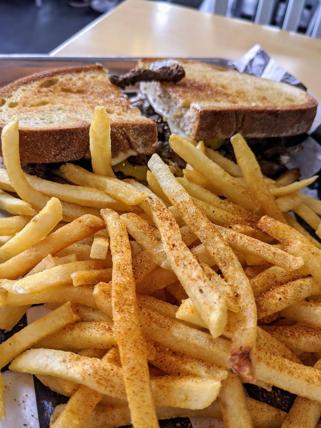 The Terry Melt | restaurant | 22000 Ford Rd, Dearborn Heights, MI 48127, USA | 3134062065 OR +1 313-406-2065