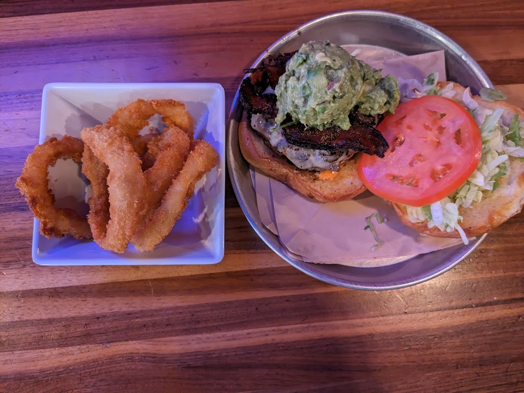 Toro Burger Bar | restaurant | 6590 Montana Ave, El Paso, TX 79925, USA | 9157740990 OR +1 915-774-0990