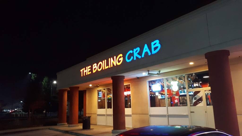 The Boiling Crab | restaurant | 6910 65th St #100, Sacramento, CA 95823, USA | 9163949166 OR +1 916-394-9166