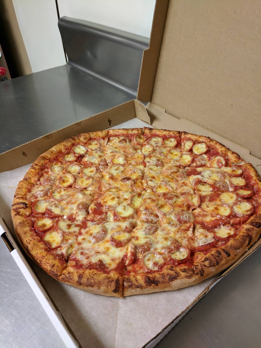 Pensos Pizza - Dover | restaurant | 201 E Front St, Dover, OH 44622, USA | 3303430516 OR +1 330-343-0516