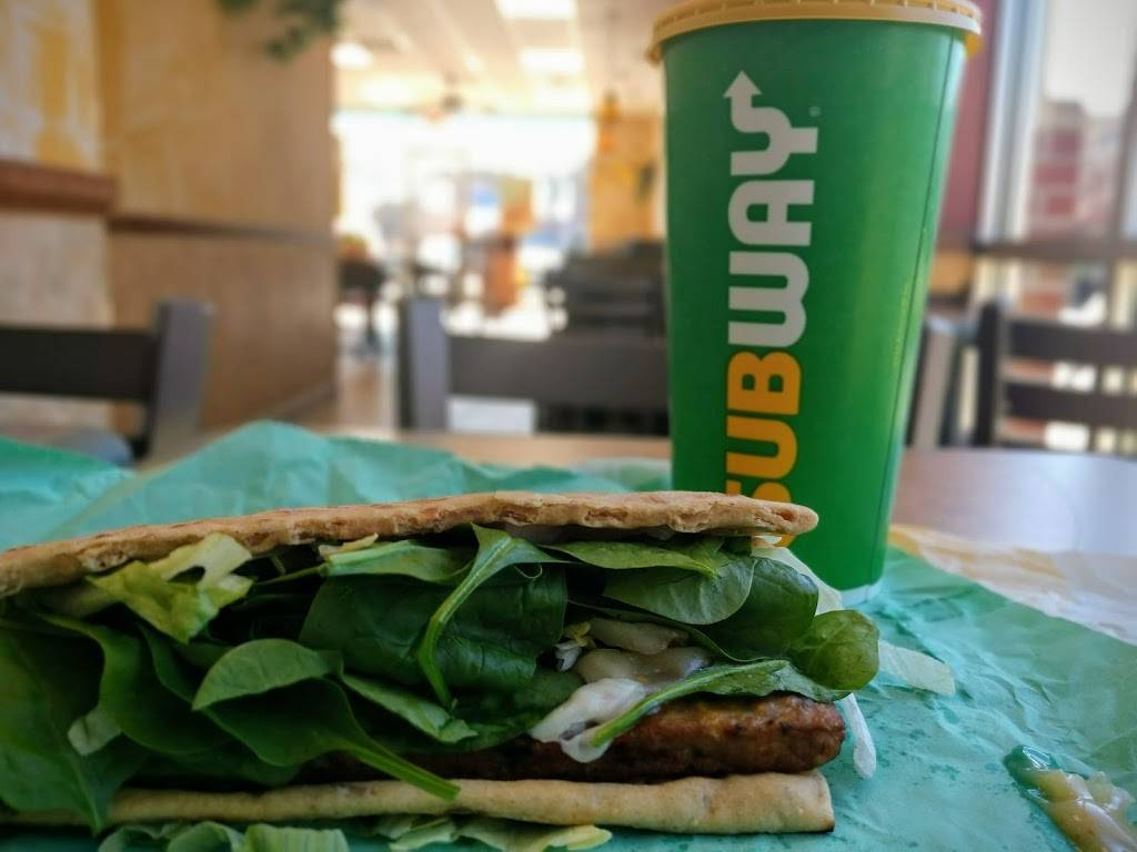 Subway | restaurant | 2522 Somerset Center Dr, Winston-Salem, NC 27103, USA | 3367654508 OR +1 336-765-4508