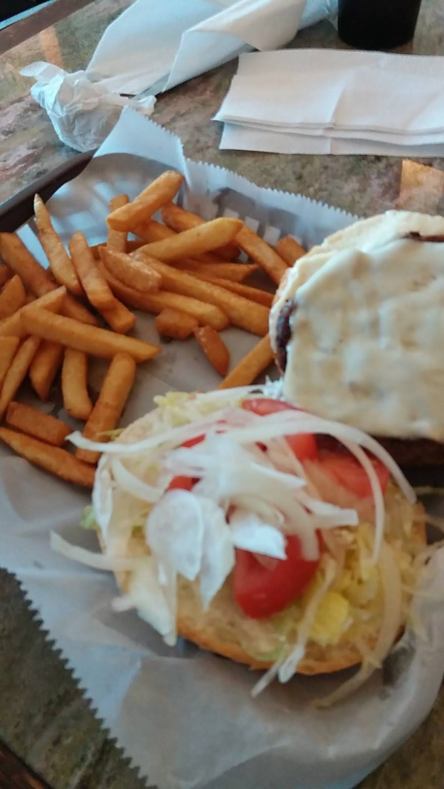 Fabios Pizza | restaurant | 408 W Gordon Ave C, Gordonsville, VA 22942, USA | 5408329900 OR +1 540-832-9900