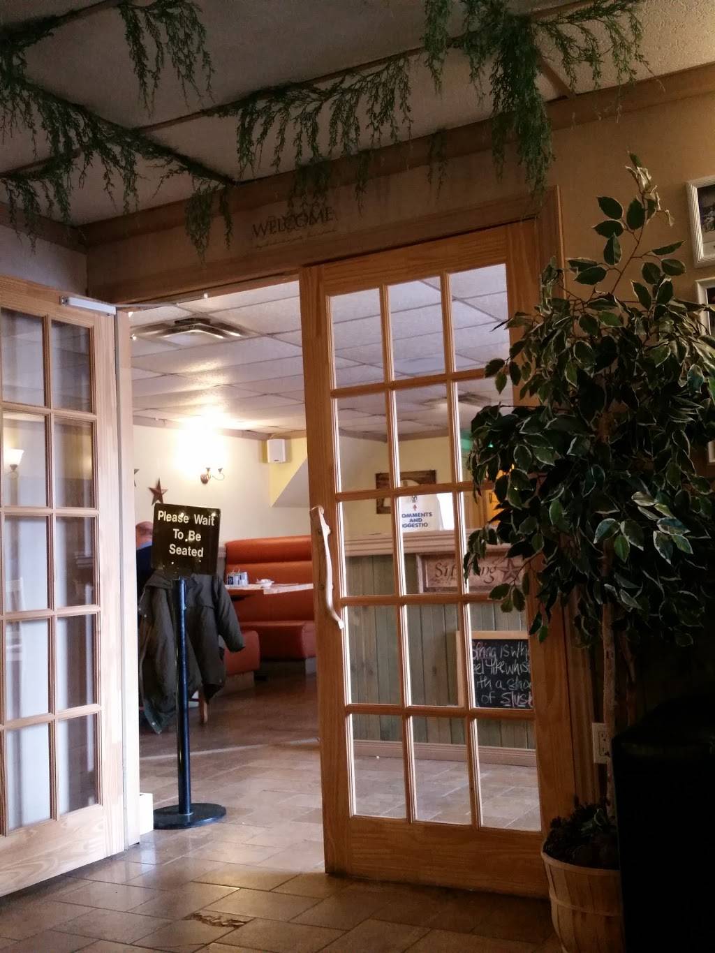 Aunt Mabels Country Kitchen & Motel | restaurant | ON-21, Port Elgin, ON N0H 2C5, Canada | 5193892122 OR +1 519-389-2122