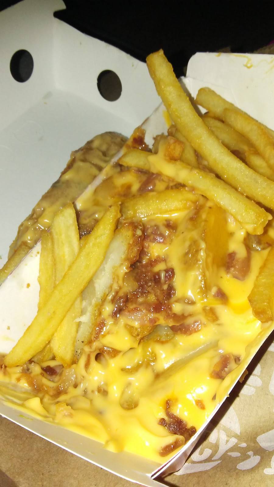 Jack in the Box | restaurant | 1605 E Highland Ave, San Bernardino, CA 92404, USA | 9098848915 OR +1 909-884-8915