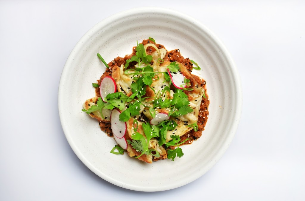 Bloom Vegetarian Kitchen | restaurant | 1904 W North Ave, Chicago, IL 60622, USA | 7739862091 OR +1 773-986-2091