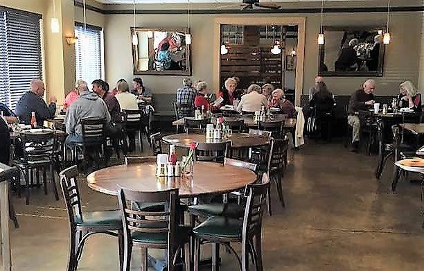 Old Town Grille | restaurant | 50 River Run Rd, Childersburg, AL 35044, USA | 2563785022 OR +1 256-378-5022