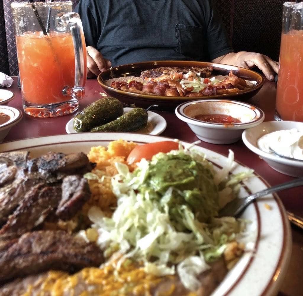 Plaza Mexico | restaurant | 1809 S Federal Ave, Mason City, IA 50401, USA | 6414234900 OR +1 641-423-4900