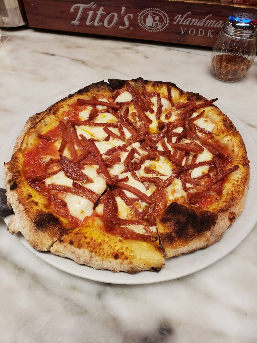 Franks Pizza Napoletana | restaurant | 6950 Fern Ave, Shreveport, LA 71105, USA | 3182307130 OR +1 318-230-7130