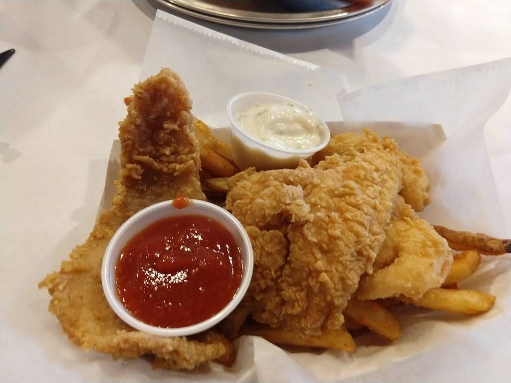 Pier 88 Boiling Seafood & Bar | restaurant | 11825 E US Hwy 40 STE D, Independence, MO 64055, USA | 8168006020 OR +1 816-800-6020