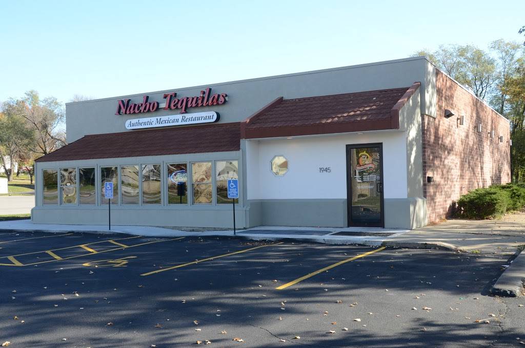 Nacho Tequilas | restaurant | 1945 NW 86th St, Clive, IA 50325, USA | 5152766487 OR +1 515-276-6487