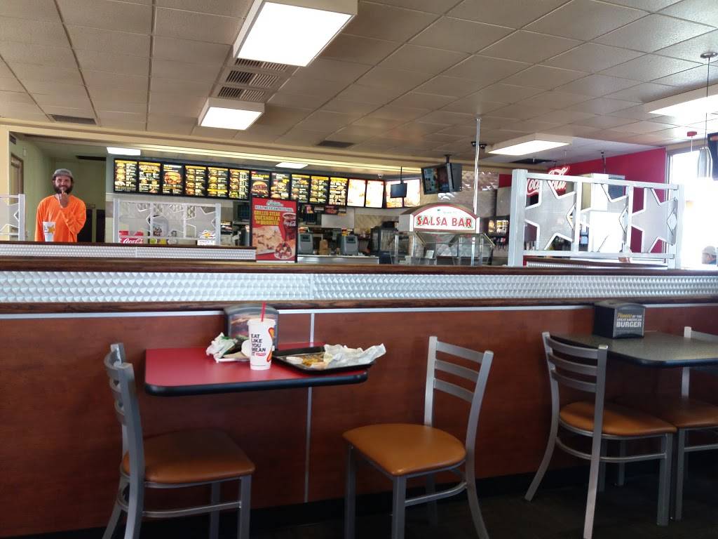Carls Jr. | restaurant | 2199 Sampson Ave, Corona, CA 92879, USA | 9512797072 OR +1 951-279-7072