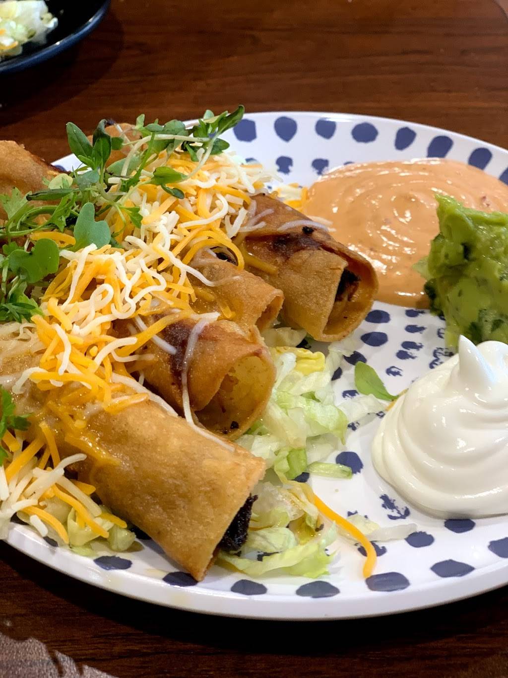 Halal Tacos | restaurant | 683 Inkster Rd, Garden City, MI 48135, USA | 3134380914 OR +1 313-438-0914