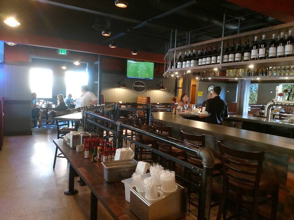 Crown Hill Broiler | restaurant | 8037 15th Ave NW, Seattle, WA 98117, USA | 2067813344 OR +1 206-781-3344