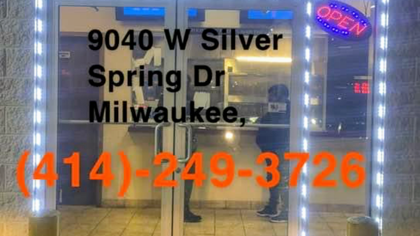 Hungry Time | restaurant | 9040 W Silver Spring Dr, Milwaukee, WI 53225, USA | 4142493726 OR +1 414-249-3726