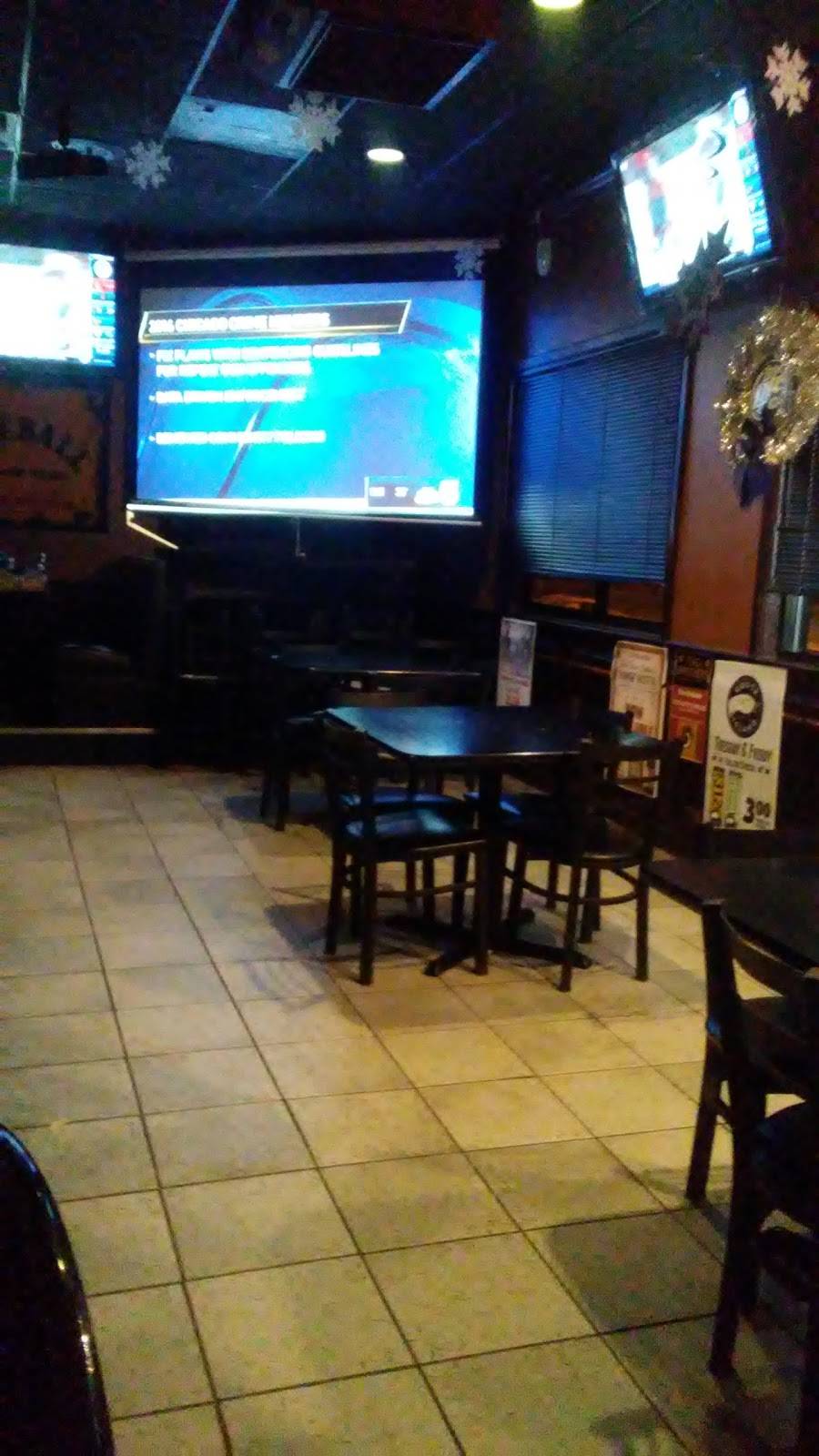 Caps Sports Bar & Grill | restaurant | 347 St Charles Rd, Villa Park, IL 60181, USA | 6302790005 OR +1 630-279-0005