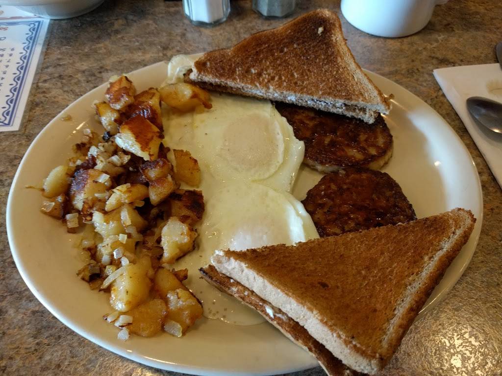 Londas Diner | restaurant | 576 Dick Rd, Depew, NY 14043, USA | 7166839808 OR +1 716-683-9808