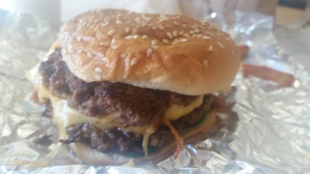 Five Guys | meal takeaway | 300 Doug Baker Blvd, Birmingham, AL 35242, USA | 2059910335 OR +1 205-991-0335