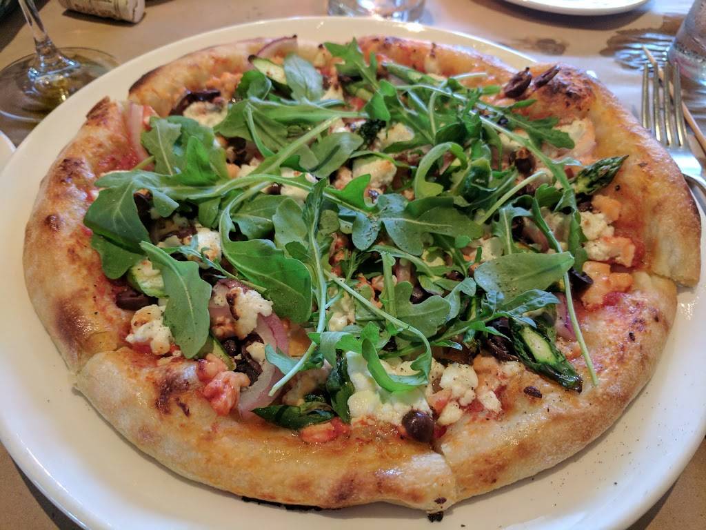 Campagna | restaurant | 26 Rue Turgeon, Sainte-Thérèse, QC J7E 3H4, Canada | 4508181008 OR +1 450-818-1008