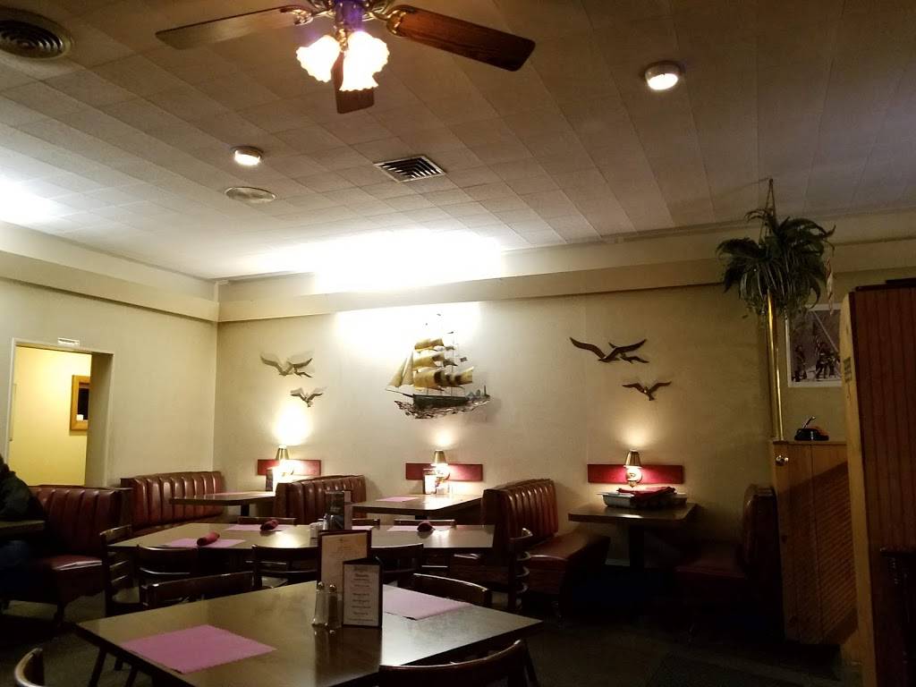 Brick Front Restaurant-Lounge | restaurant | 134 Church St, Laconia, NH 03246, USA | 6035240399 OR +1 603-524-0399