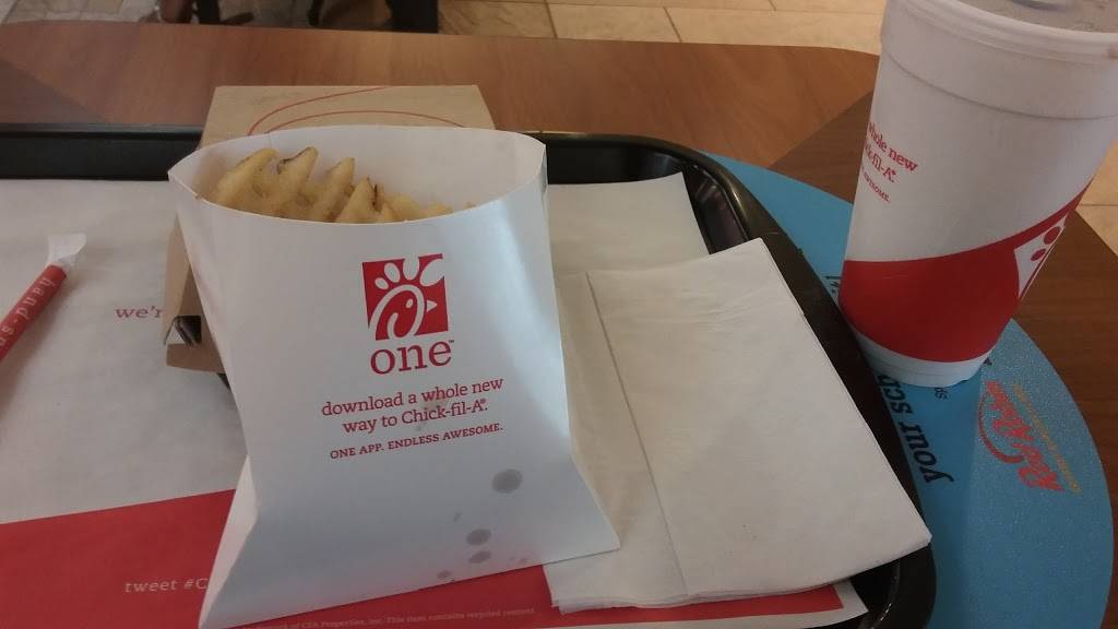 Chick-fil-A | restaurant | 12300 Jefferson Ave Space 740-F1, Newport News, VA 23602, USA | 7577501111 OR +1 757-750-1111