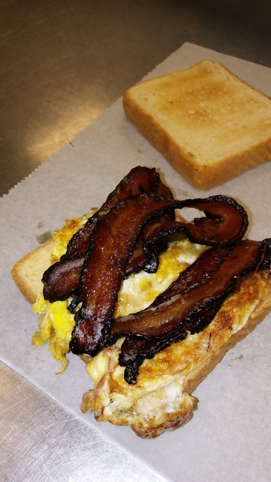 Tommy Blues Gourmet | restaurant | 3655 N Monroe St, Tallahassee, FL 32303, USA | 8503215999 OR +1 850-321-5999