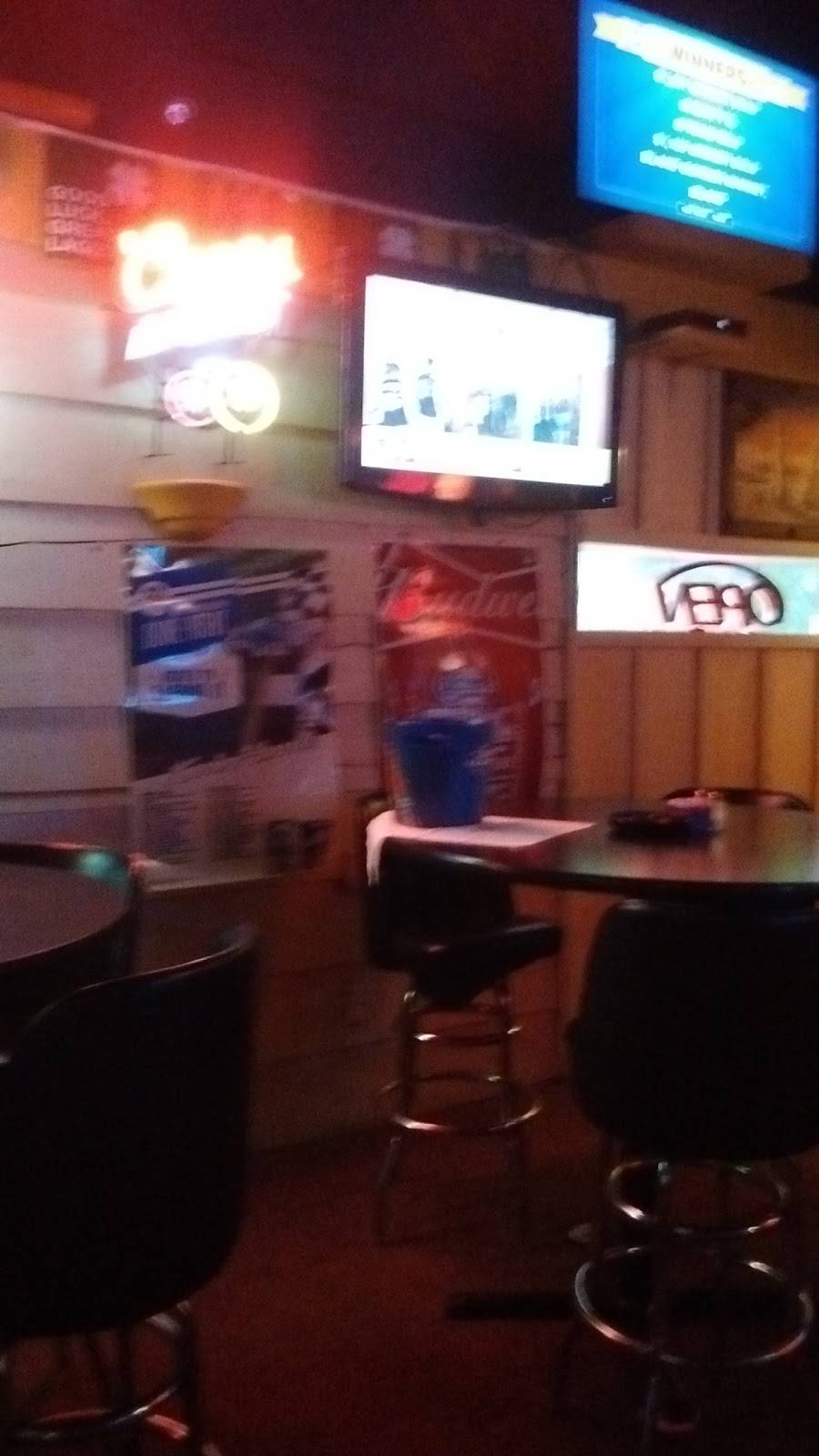 Firestation Bar & Grill | restaurant | 146 Illinois St, Camdenton, MO 65020, USA | 5738732222 OR +1 573-873-2222