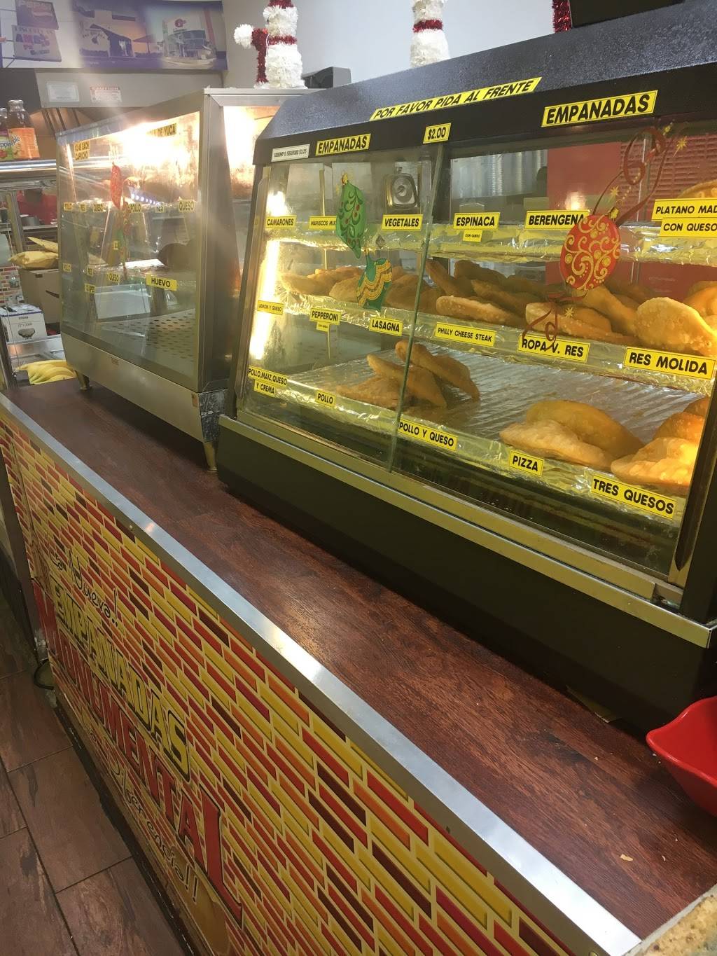 Empanadas Monumental | restaurant | 1971 University Ave, Bronx, NY 10453, United States | 3477264990 OR +1 347-726-4990