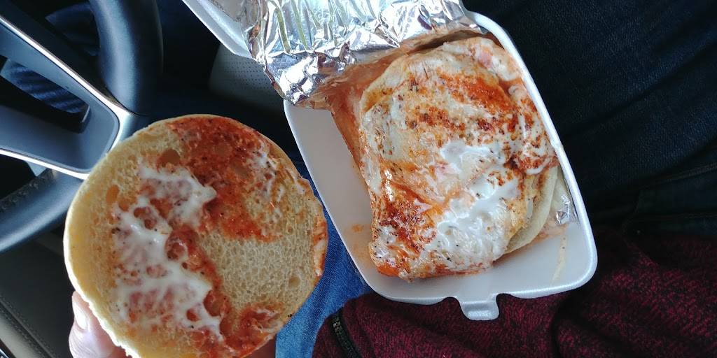 Big Shot Bobs House of Wings - Beechview | restaurant | 2102 Broadway Ave, Pittsburgh, PA 15216, USA | 4123437468 OR +1 412-343-7468