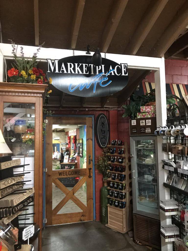Marketplace cafe & bakery | restaurant | 111 W 5th St, Crossville, TN 38555, USA | 9317871577 OR +1 931-787-1577