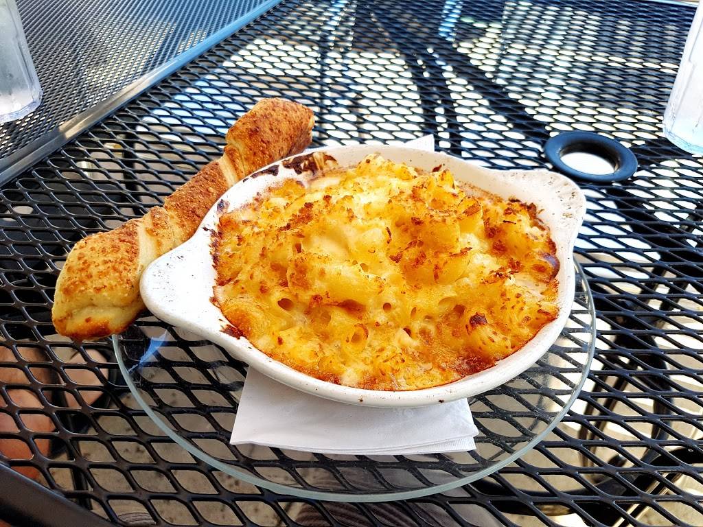 Nuccis On Broad | restaurant | 3165 Broad St #106, San Luis Obispo, CA 93401, USA | 8055459444 OR +1 805-545-9444