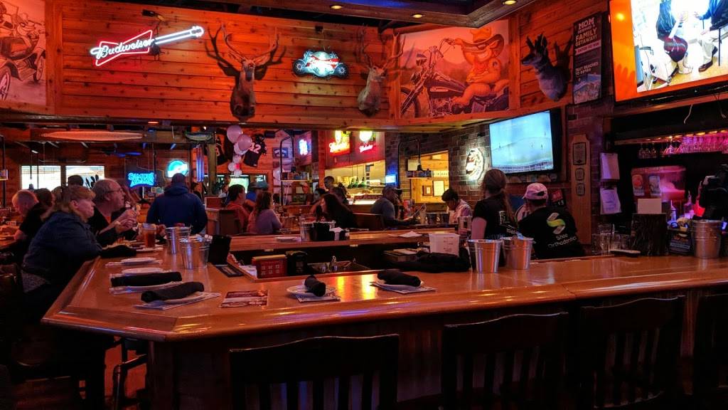 Texas Roadhouse | restaurant | 179 Eisenhower Dr, Hanover, PA 17331, USA | 7176302703 OR +1 717-630-2703