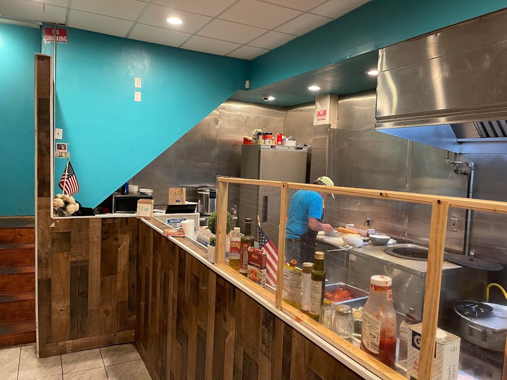 Kurry Shack Old City | restaurant | 6 N 3rd St, Philadelphia, PA 19106, USA | 2675353676 OR +1 267-535-3676