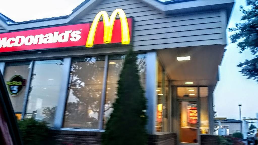 McDonalds | cafe | 219 Marlboro Ave, Easton, MD 21601, USA | 4108193116 OR +1 410-819-3116