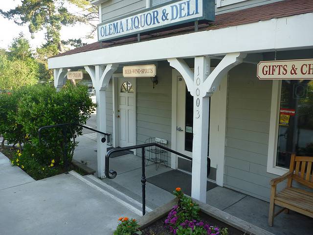 Due West | restaurant | 10005 CA-1, Point Reyes Station, CA 94956, USA | 4156631264 OR +1 415-663-1264