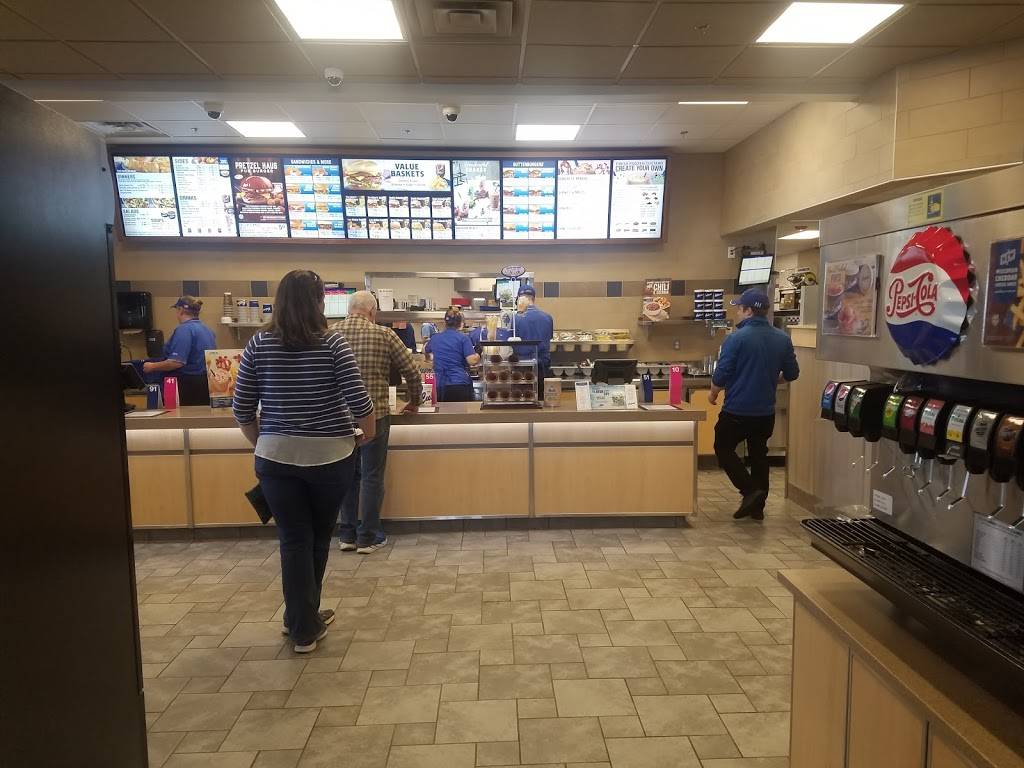 Culvers | restaurant | 10440 E Arapahoe Rd, Centennial, CO 80112, USA | 3037907723 OR +1 303-790-7723