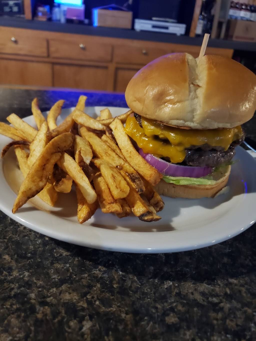 Silver Star Saloon | restaurant | 6718 NE Fourth Plain Blvd, Vancouver, WA 98661, USA | 3606945742 OR +1 360-694-5742