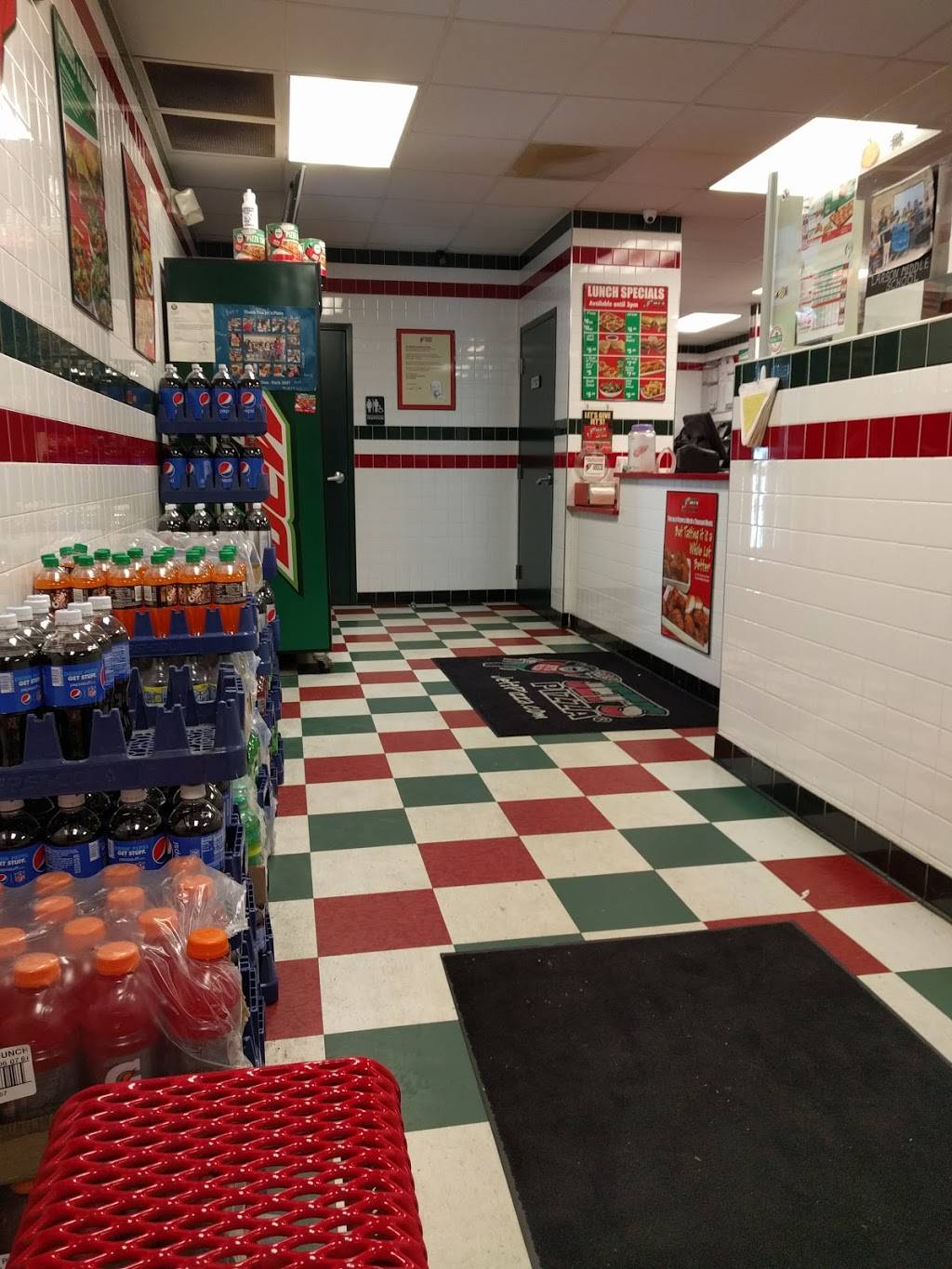 Jets Pizza | meal delivery | 5102 Rochester Rd, Troy, MI 48085, USA | 2485281800 OR +1 248-528-1800