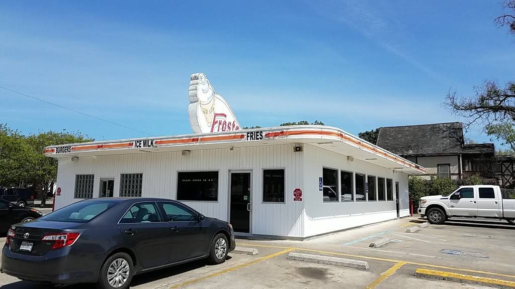 Frosto Drive Inn | restaurant | 228 N Ave G, Crowley, LA 70526, USA | 3377830917 OR +1 337-783-0917