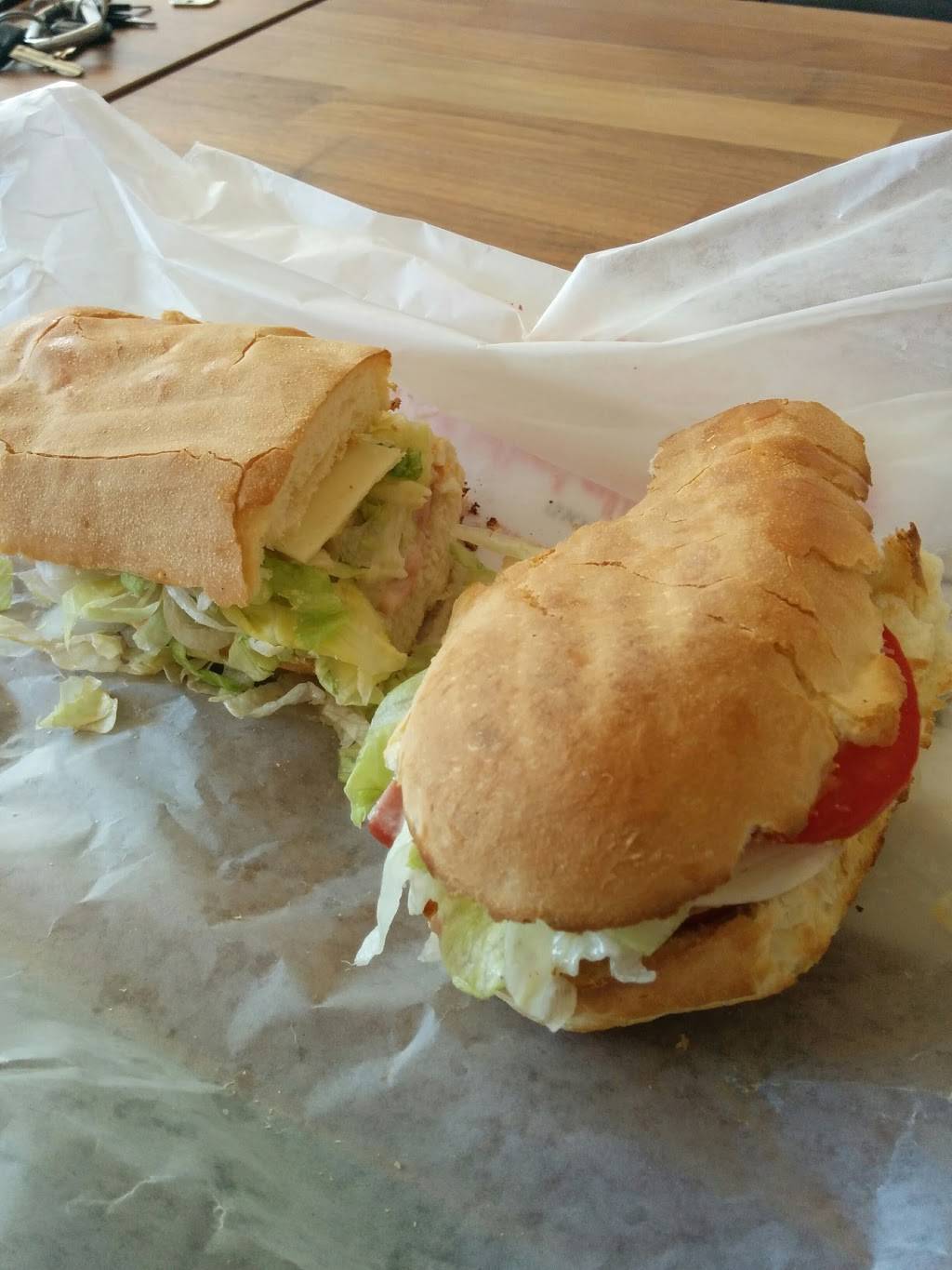 Big Johns Submarines | restaurant | 699 Belmont Ave W, Kitchener, ON N2M 1P1, Canada | 5195787900 OR +1 519-578-7900