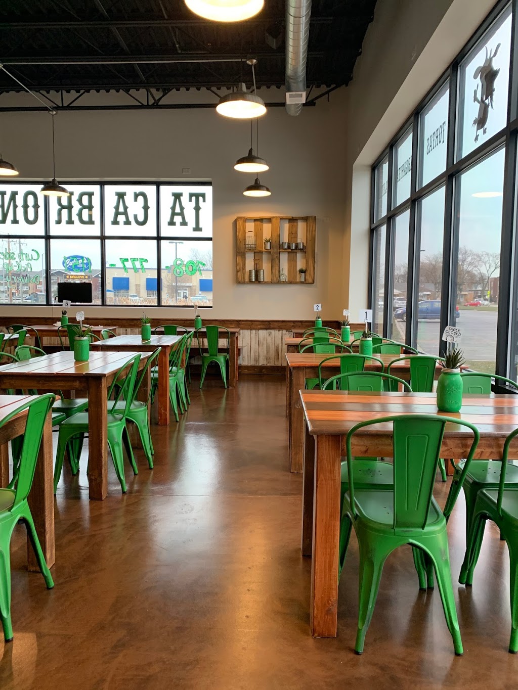 Tacabron | restaurant | 8315 Ogden Ave, Lyons, IL 60534, USA | 7087771151 OR +1 708-777-1151