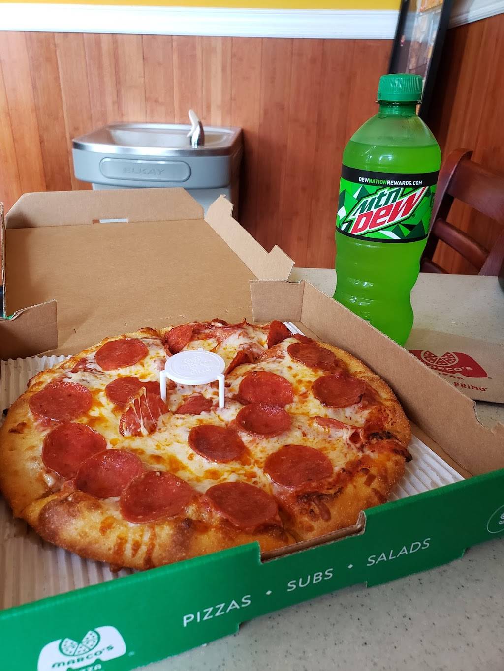 Marcos Pizza | meal delivery | 291 Old Peachtree Rd NE, Suwanee, GA 30024, USA | 6785416888 OR +1 678-541-6888