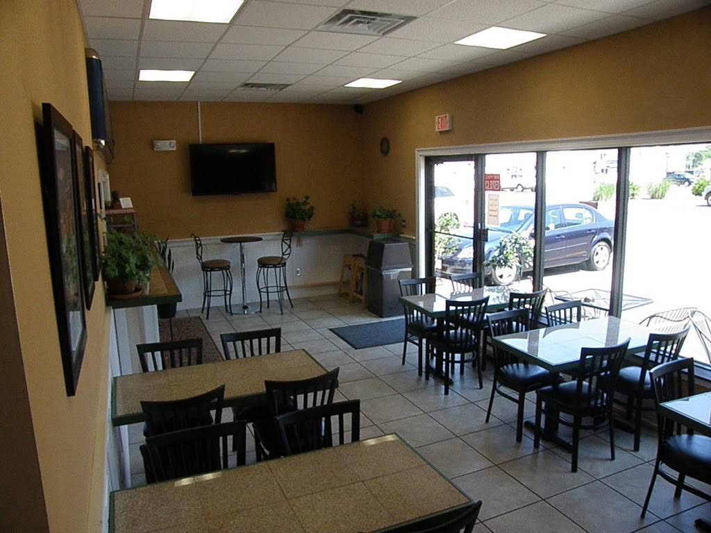 Cappys Pizza | restaurant | 741 State Rd, Plymouth, MA 02360, USA | 5082246868 OR +1 508-224-6868