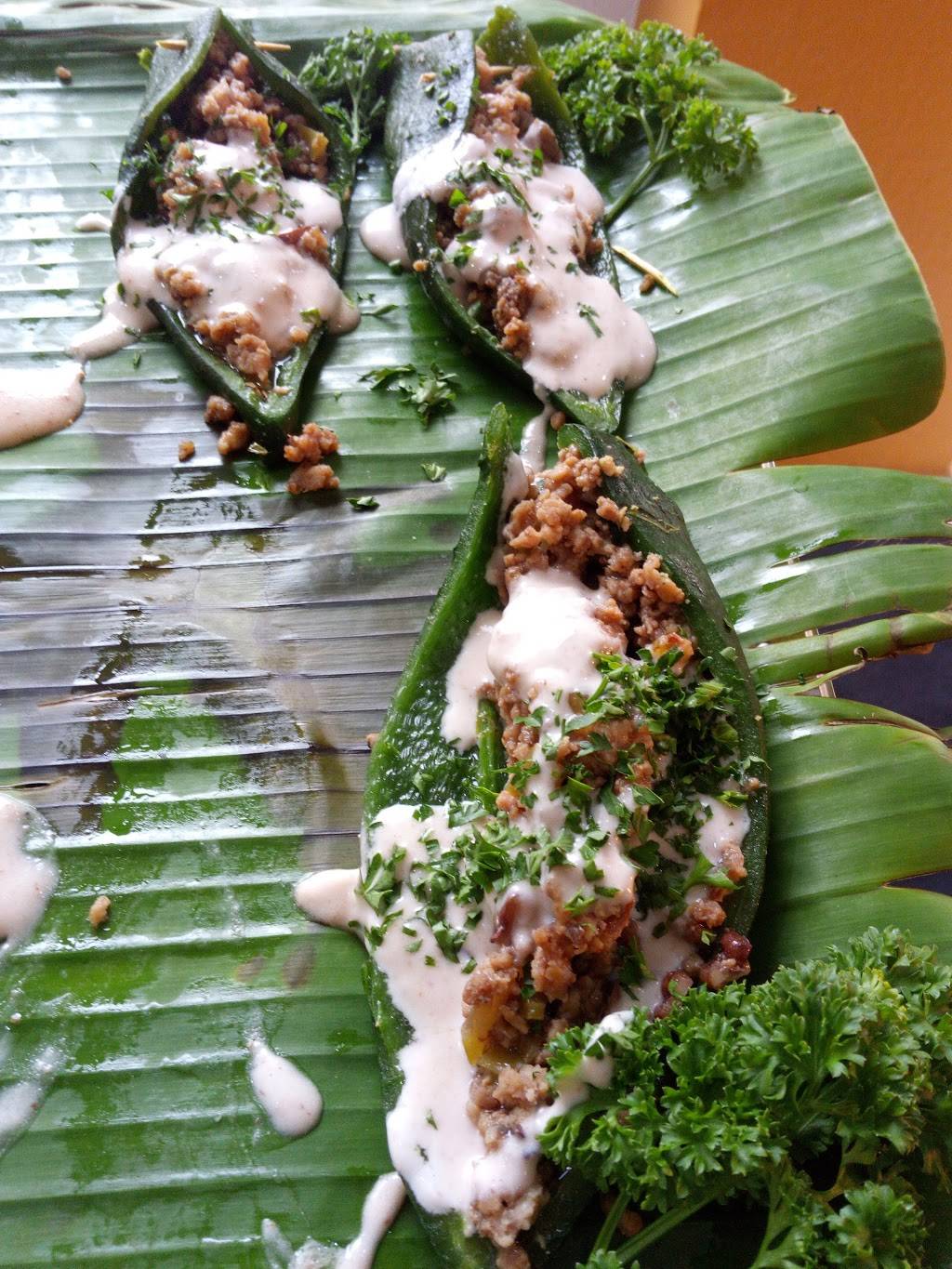 Del Mar Inn Restaurant | restaurant | Paseo Playas de Tijuana 116, Terrazas de Mendoza, 22504 Tijuana, B.C., Mexico | 016646809605 OR +52 664 680 9605