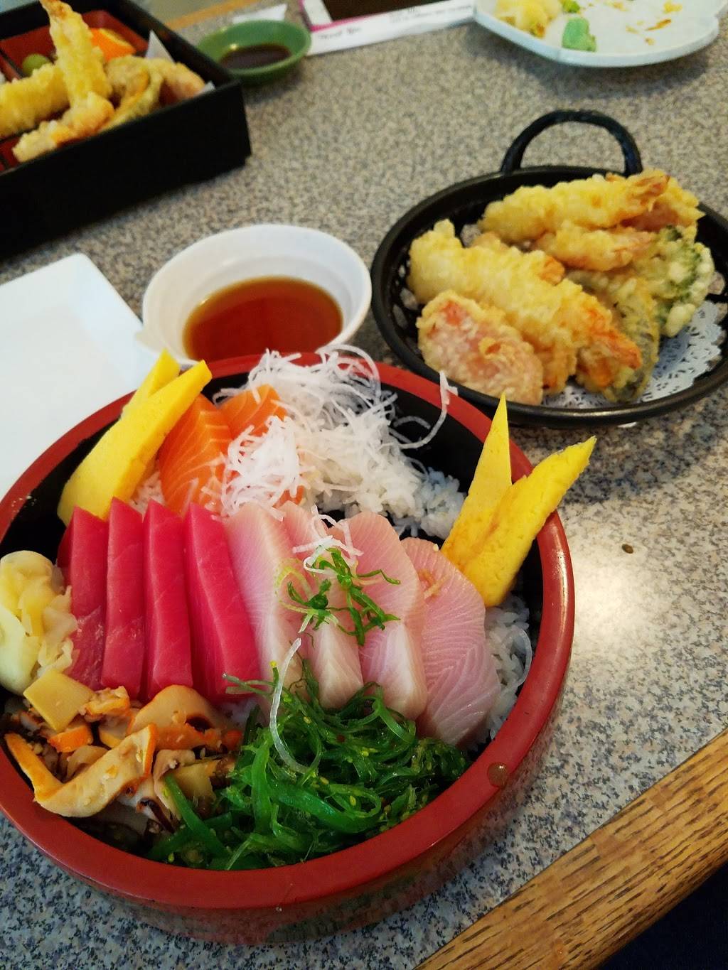 Sushi Tomo | restaurant | 4131 El Camino Way, Palo Alto, CA 94306, USA | 6508561100 OR +1 650-856-1100