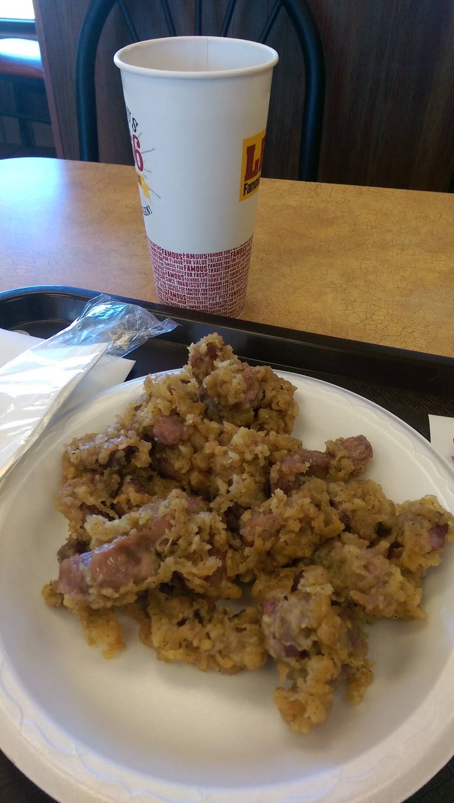 Lees Famous Recipe Chicken | restaurant | 2710 Wheeling Ave, Muncie, IN 47303, USA | 7658969075 OR +1 765-896-9075