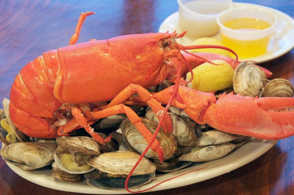 Lennys Indian Head Inn | restaurant | 205 S Montowese St, Branford, CT 06405, USA | 2034881500 OR +1 203-488-1500