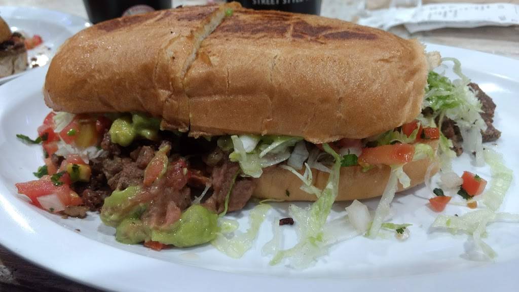 Panchos Mexican Grill | restaurant | 777 Broadway, El Cajon, CA 92021, USA | 6194604202 OR +1 619-460-4202